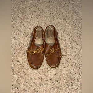 Men’s size 7 sperry, they may look a little rough but they are in good condition